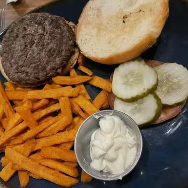 Steak Burger.